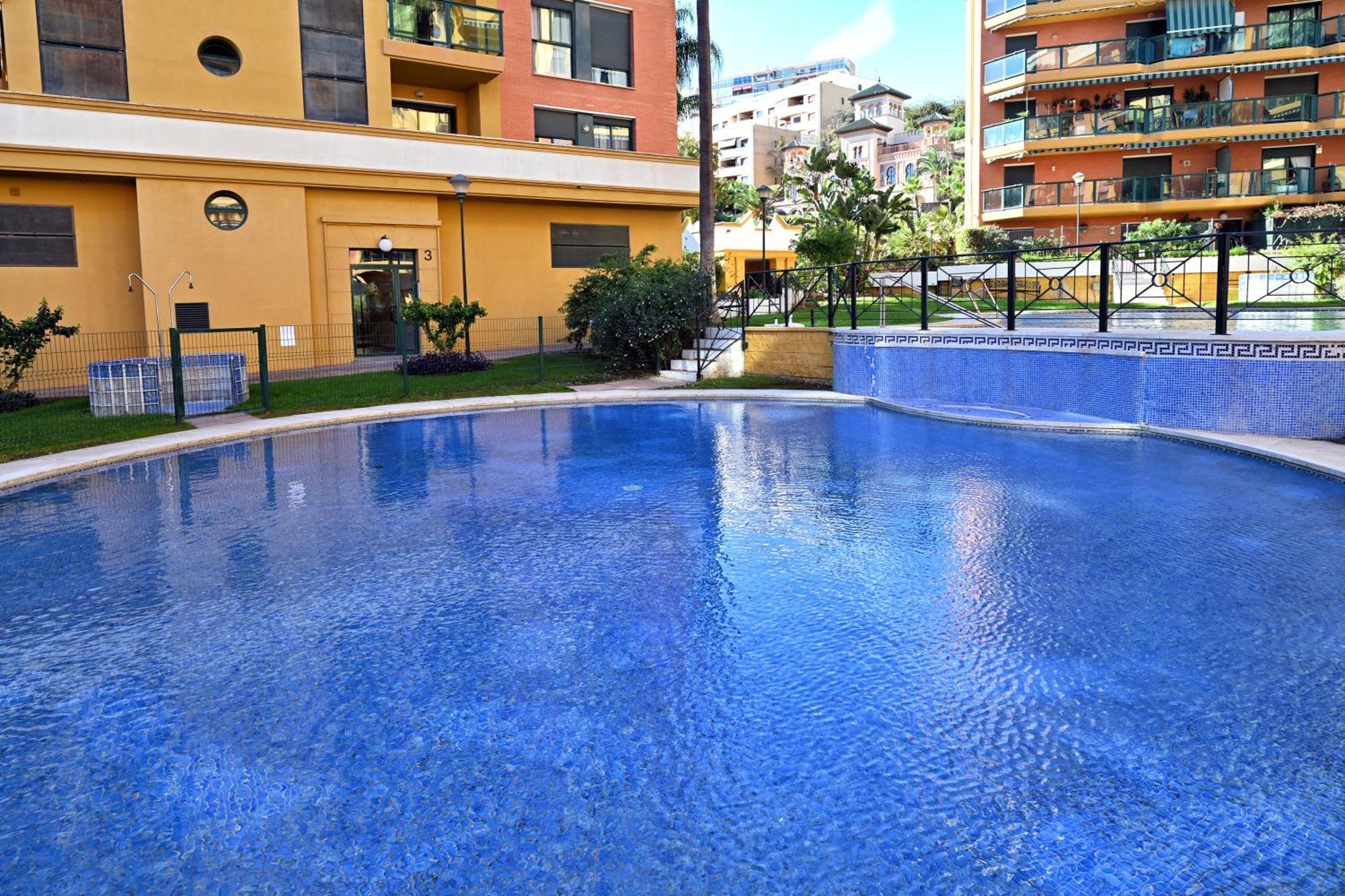 Love Rent4 Malaga Playa Del Bajondillo Torremolinos Exterior photo